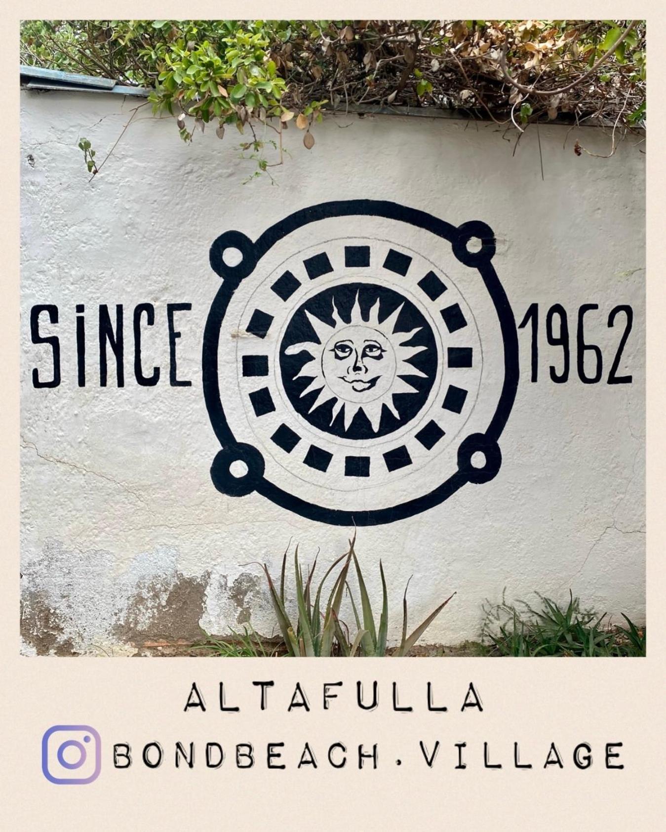 Bond Beach Village Altafulla Exterior photo